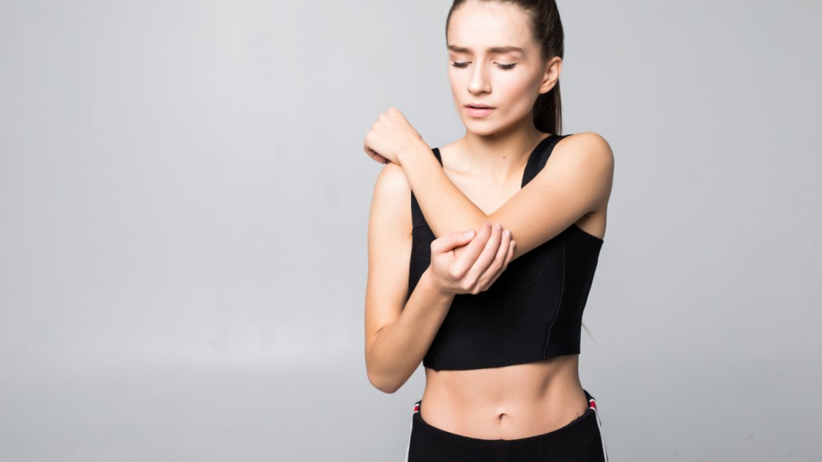 Prevent-Elbow-Pain-When-Working-Out